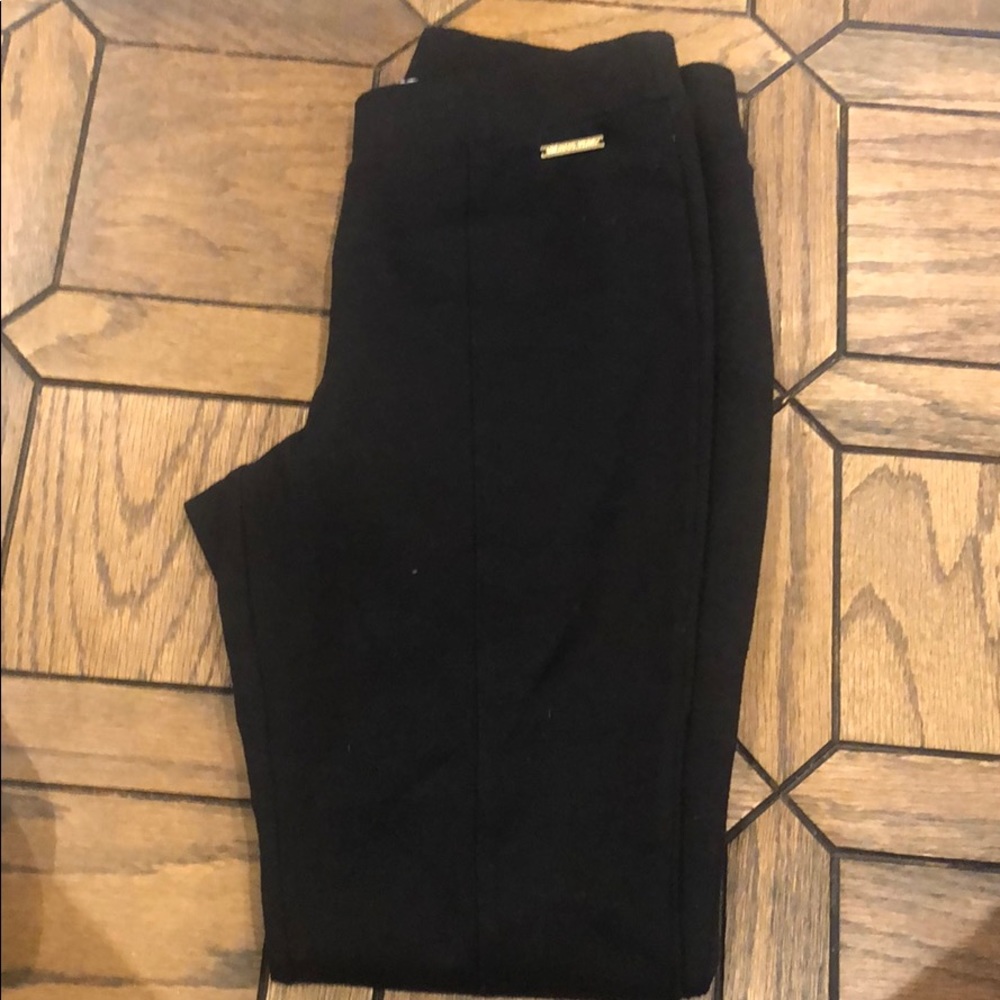 Black stretch leggings
